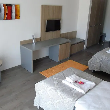 Kamenica モーテル 3*