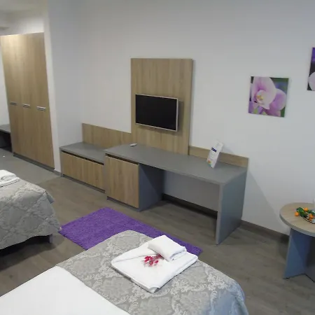 モーテル Kamenica