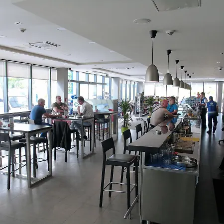 モーテル Kamenica