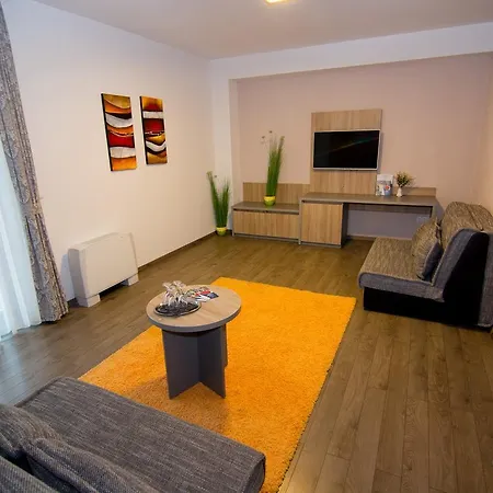 Kamenica モーテル